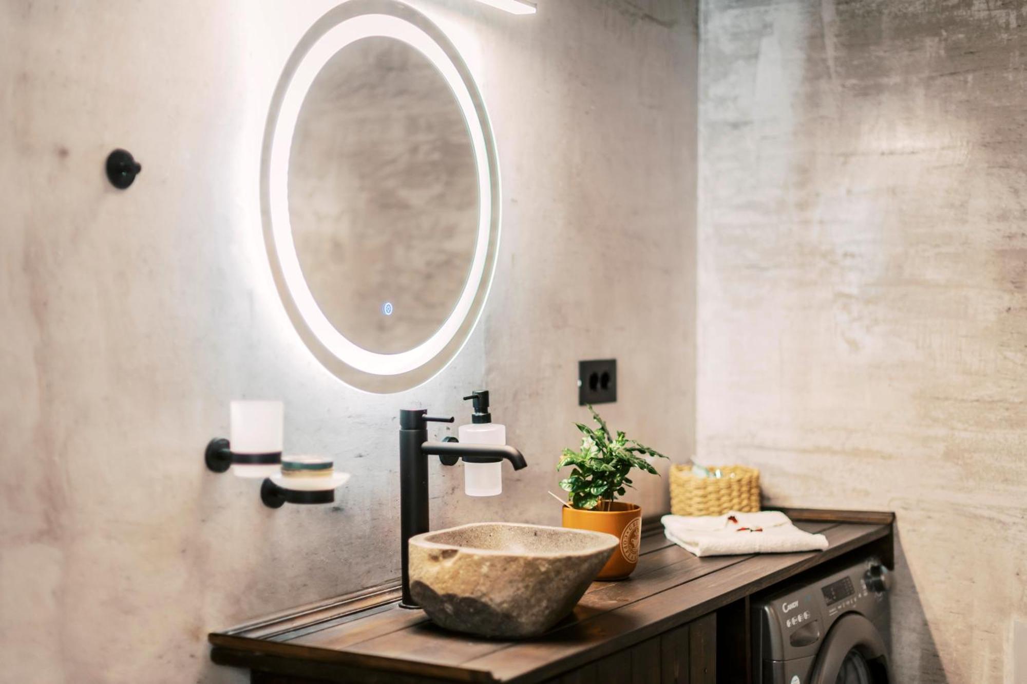 Mailo&Luke Apartments Rhodes City ภายนอก รูปภาพ