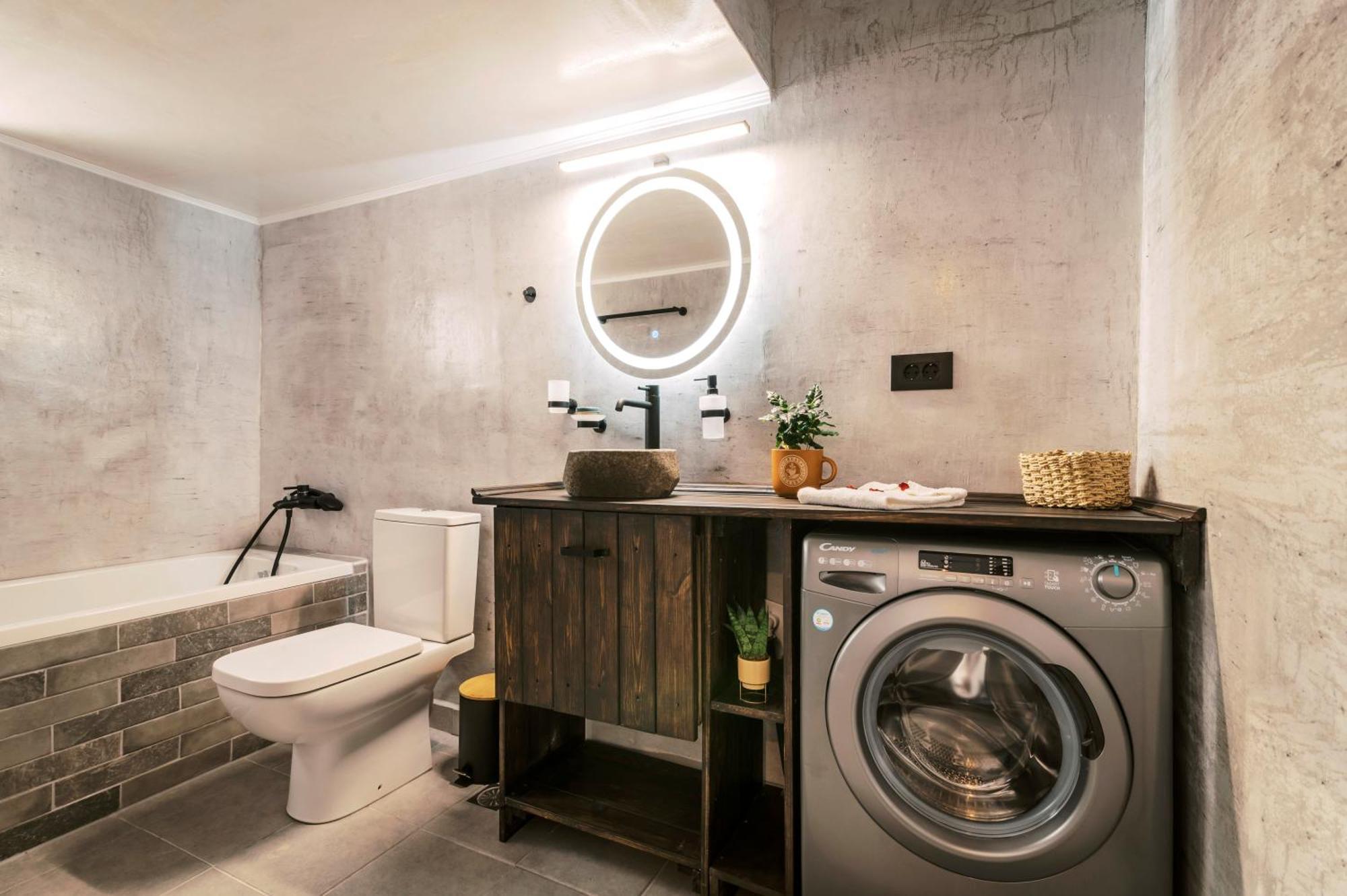 Mailo&Luke Apartments Rhodes City ภายนอก รูปภาพ