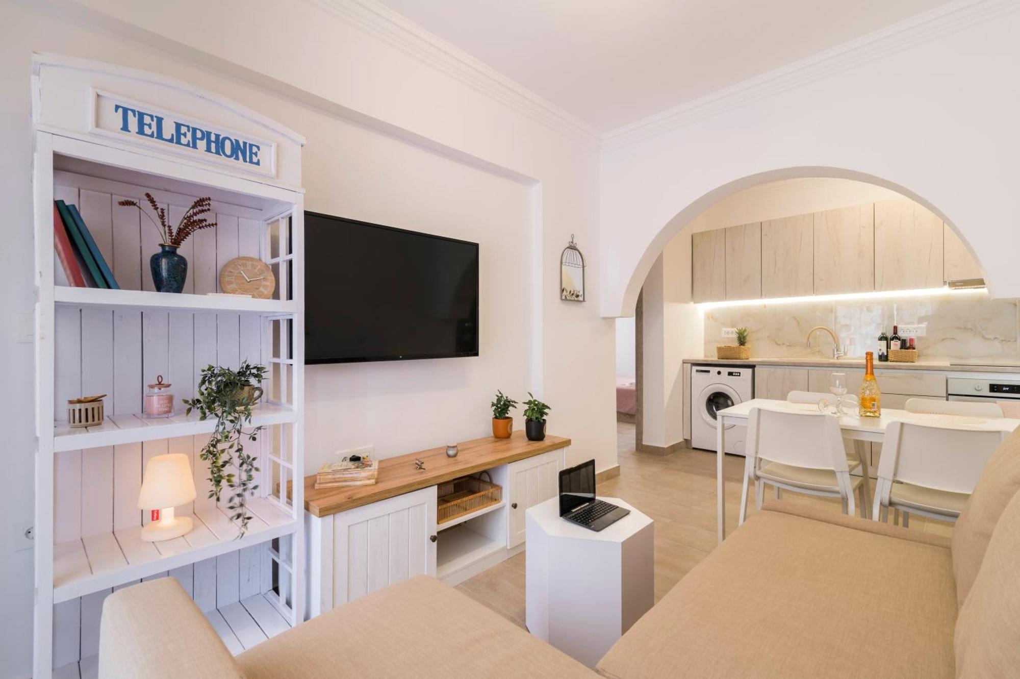 Mailo&Luke Apartments Rhodes City ภายนอก รูปภาพ